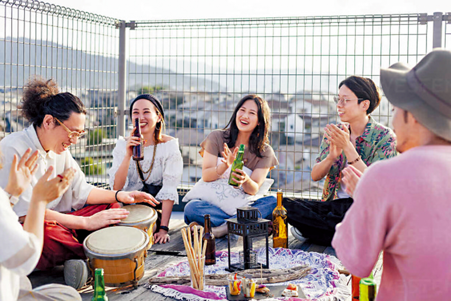 圖:日本年輕人更加重視和家人朋友團聚的時間。\網絡圖片