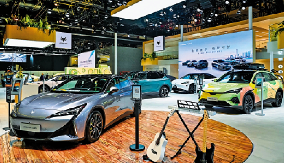 　　圖：極狐汽車6款產品在北京車展亮相。