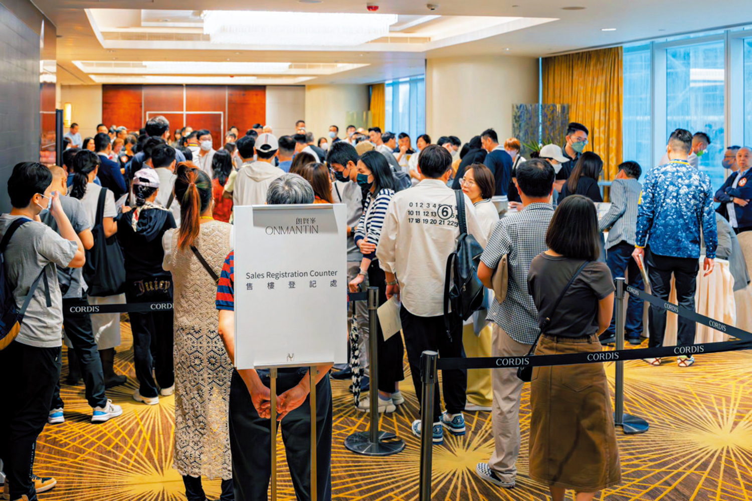 　　圖：買家向銀行申請按揭貸款時，銀行會向信貸資料服務機構索取、審視買家的信貸報告是否良好。