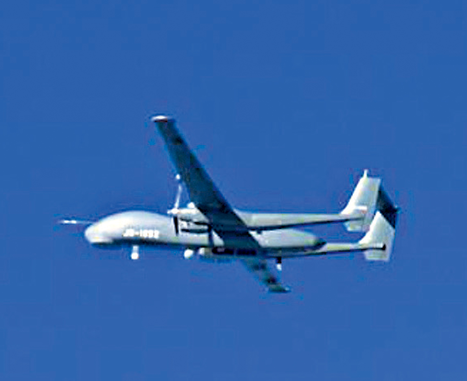 　　圖：掛載TS20巡航導彈的TB-001。