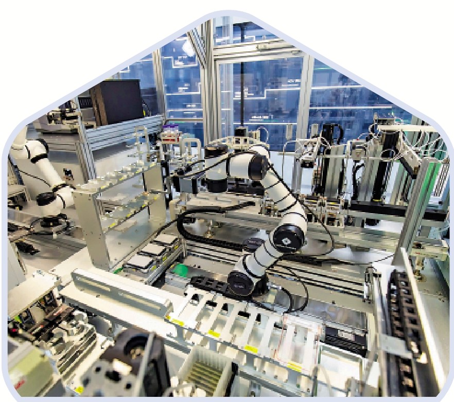 　　圖：AI藥企Insilco Medicine位於中國蘇州的人工智能機器人實驗室。\彭博社