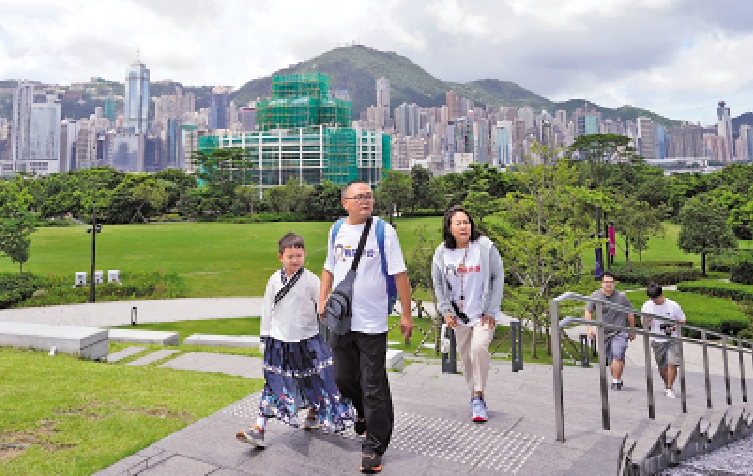 圖:有議員建議西九文化區發展旅遊景點,以開拓財源。