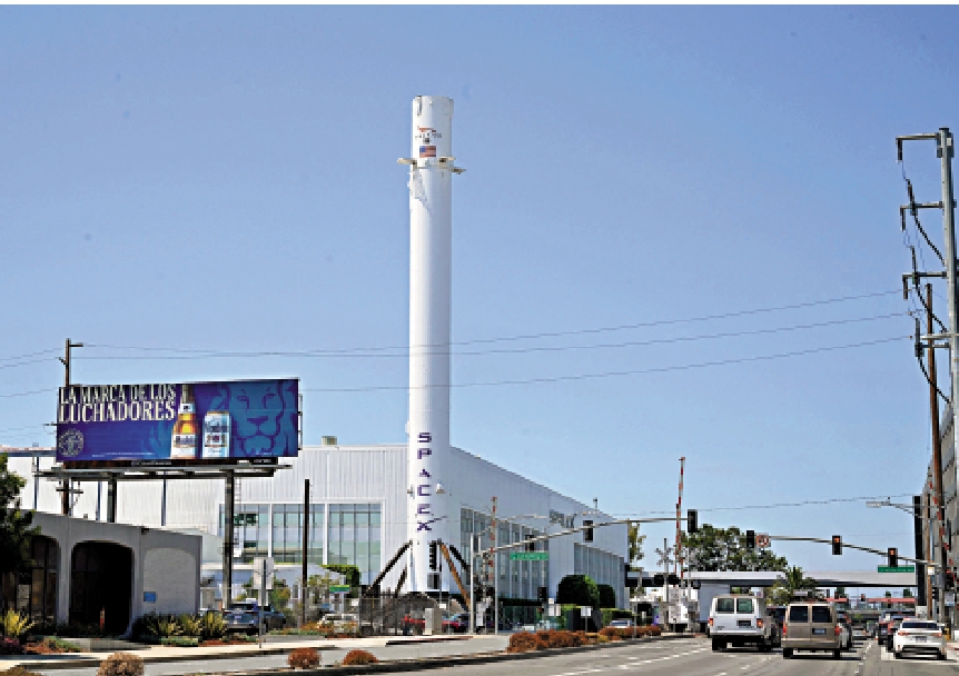 圖:馬斯克16日稱,將把SpaceX總部從加州遷往得州。/法新社