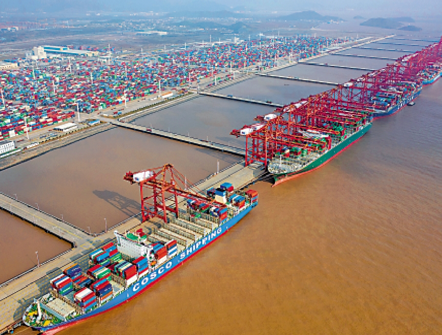 　　圖：寧波是內地主要的出口港口，在航運物流方面具備充分條件併船出海，為國家的高質量發展和高水平對外開放作出更大貢獻。