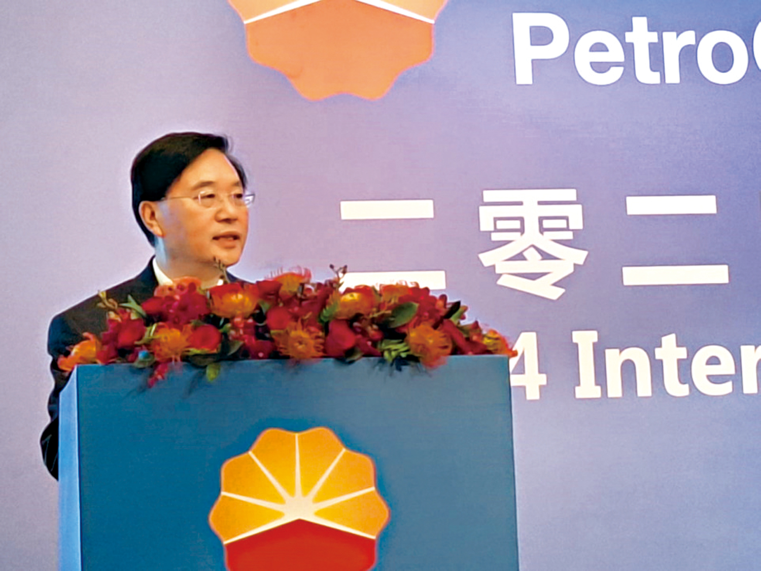 　　圖：黃永章表示，中石油的新材料業務已進入成長期。\大公報攝