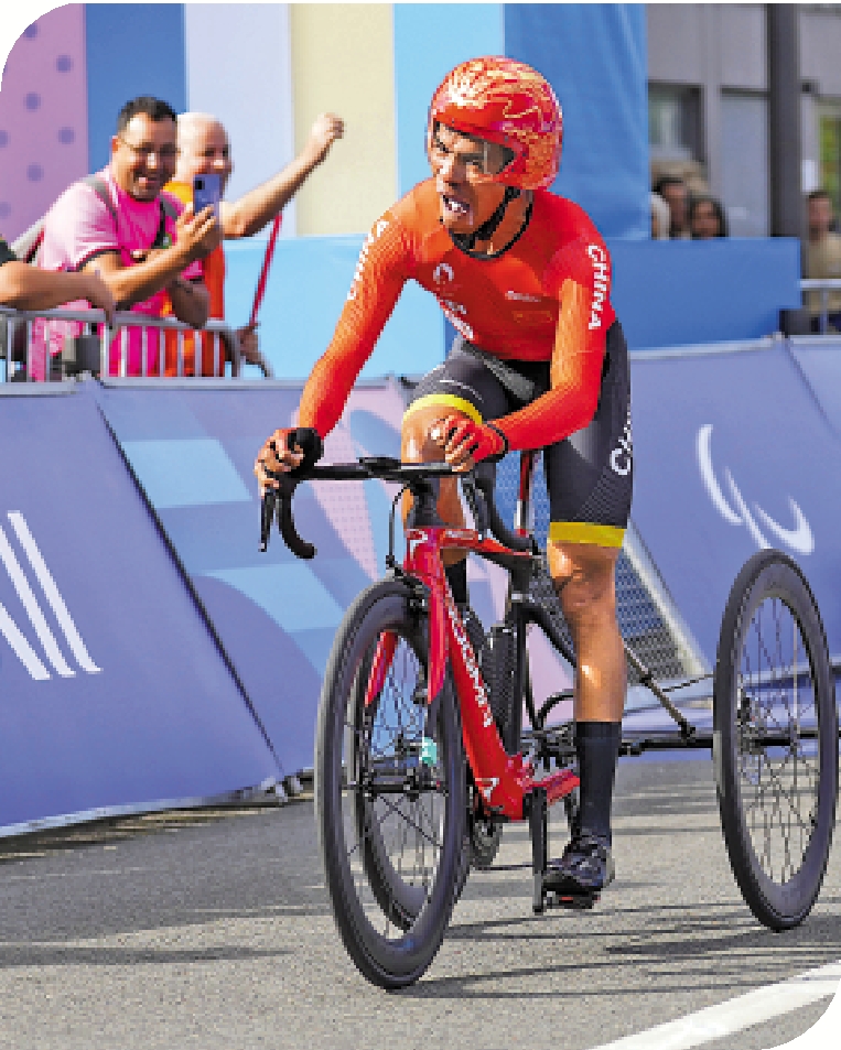 　　圖：陳健新衝過終點。\新華社