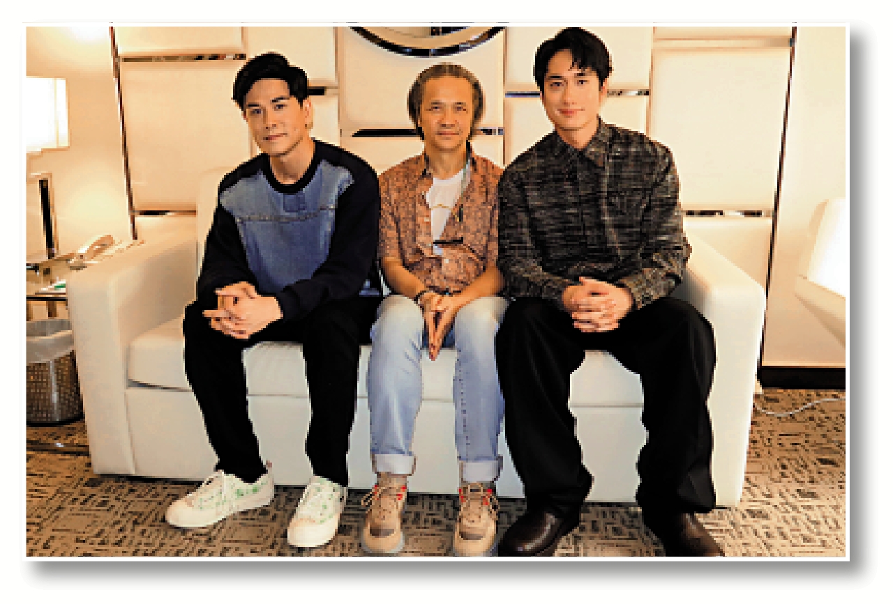 　　圖：伍允龍（左起）、董瑋、劉俊謙合演電影《武替道》。\大公報記者文霏霏攝