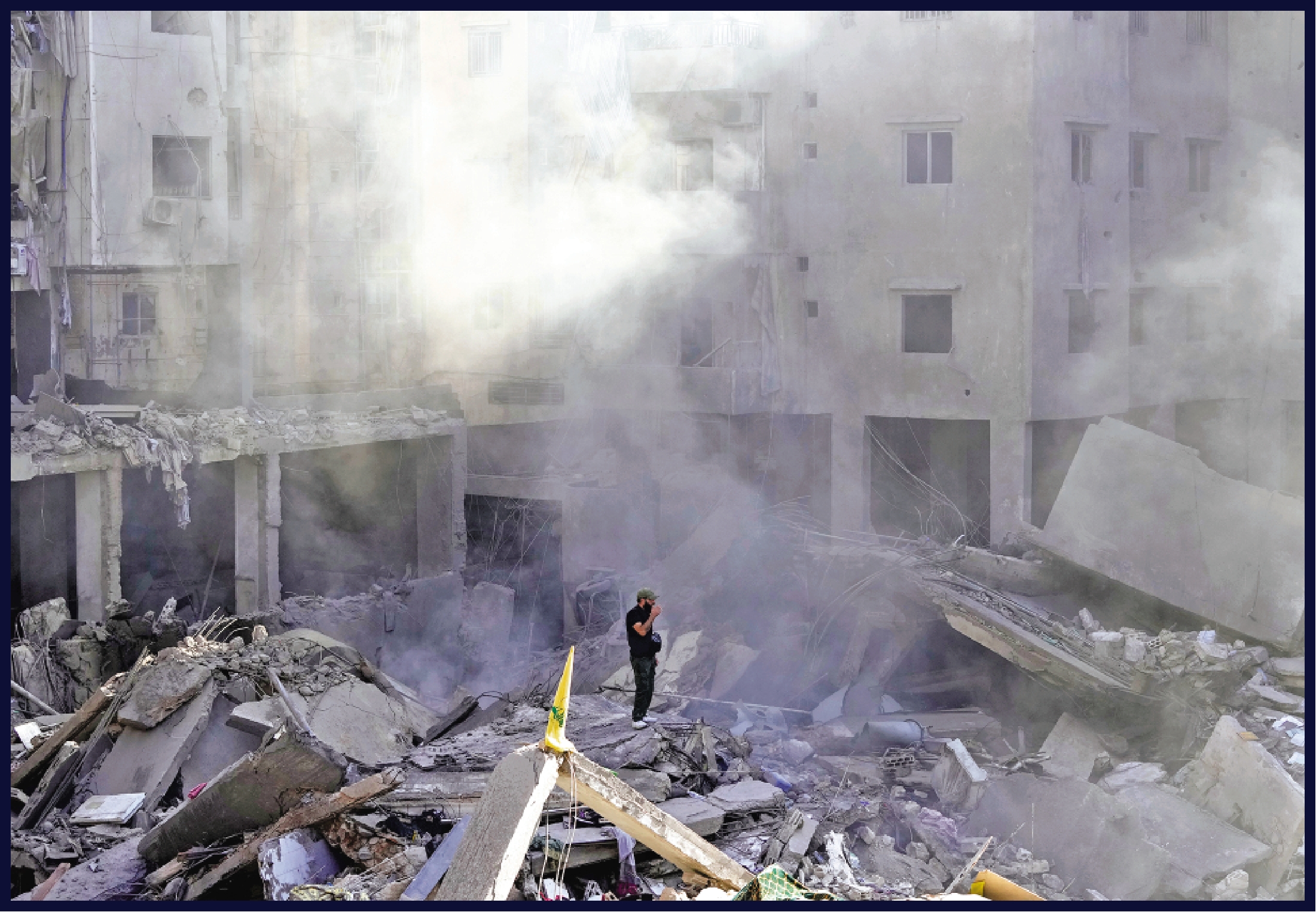 　　圖：以軍刺殺納斯魯拉的行動將貝魯特南郊多棟建築炸成廢墟。/美聯社