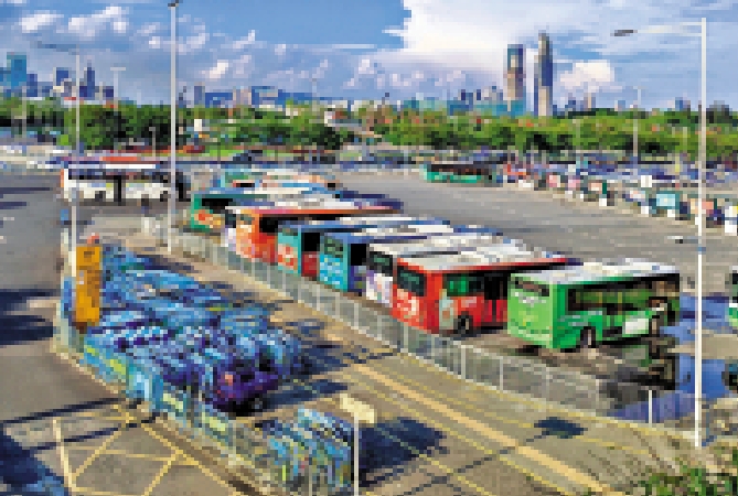 　　圖：口岸公交停車場改造後將成為社會車輛上落客區域。\大公報記者石華攝