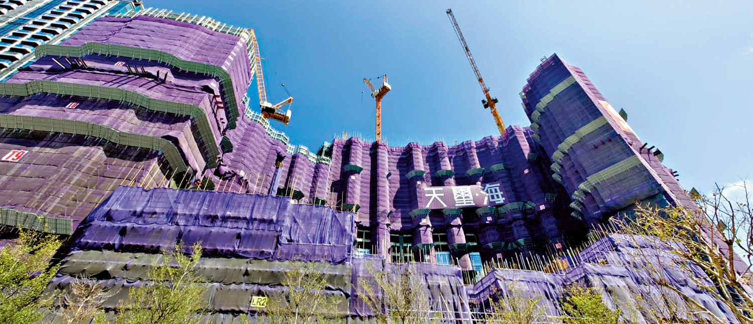 　　圖：昨日8號風球除下後，天璽·海即錄一宗成交。