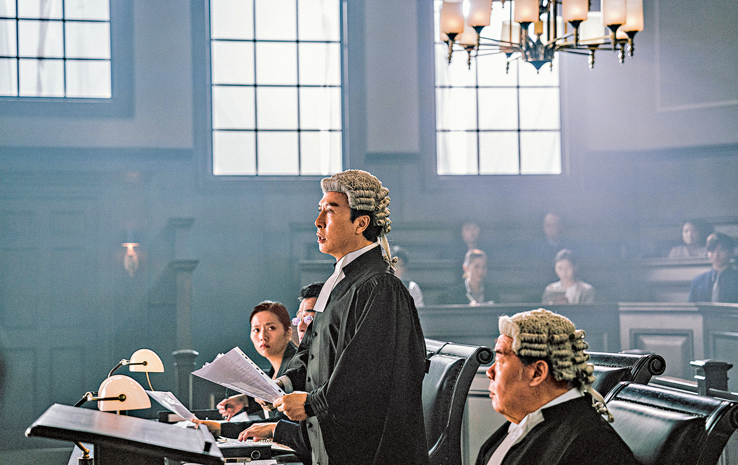 　　圖：在電影《誤判》中，甄子丹飾演檢察官霍子豪。