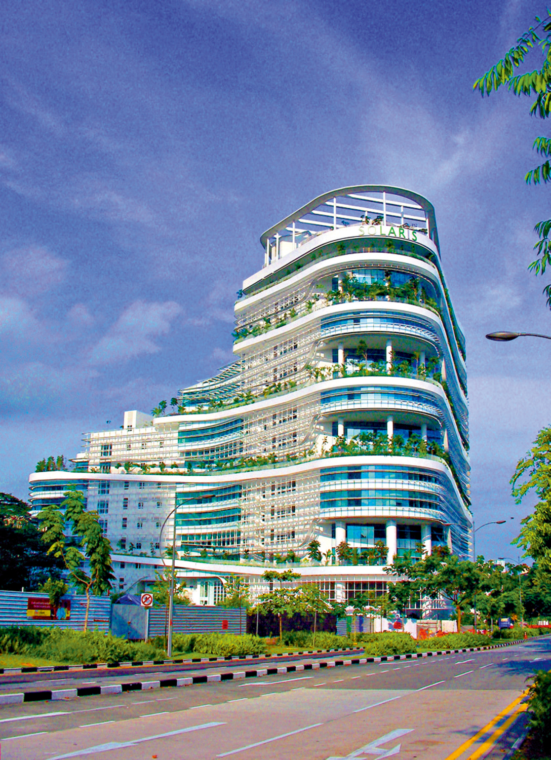 　　圖：緯壹科技城主要地標Solaris大樓。\網絡圖片