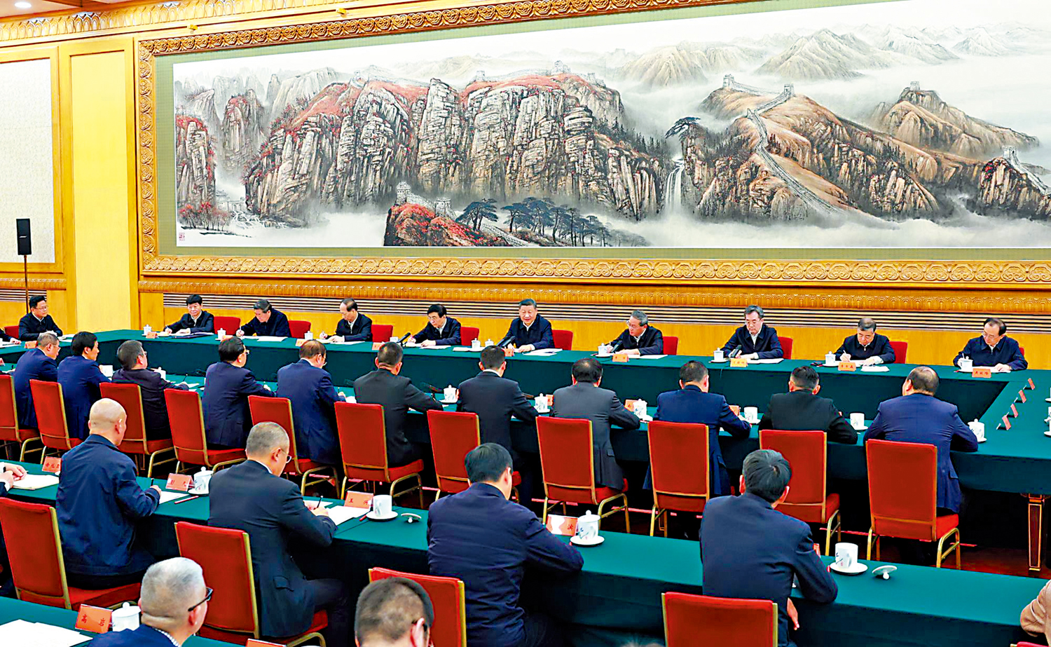 圖:2月17日,中共中央總書記、國家主席、中央軍委主席習近平在京出席民營企業座談會並發表重要講話。\新華社
