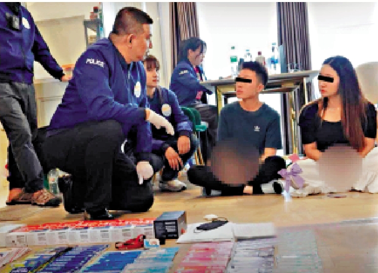圖:曼谷警方揭破詐騙集團,拘捕首腦及員工。