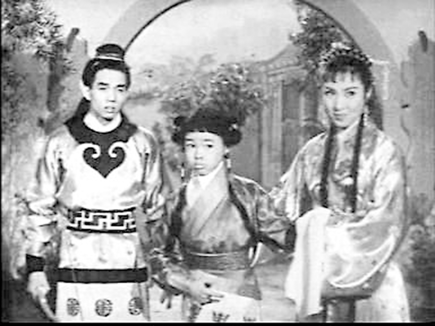 　　圖：阮兆輝（中）童星時期在《哪吒蛇山救母》中飾演哪吒。
