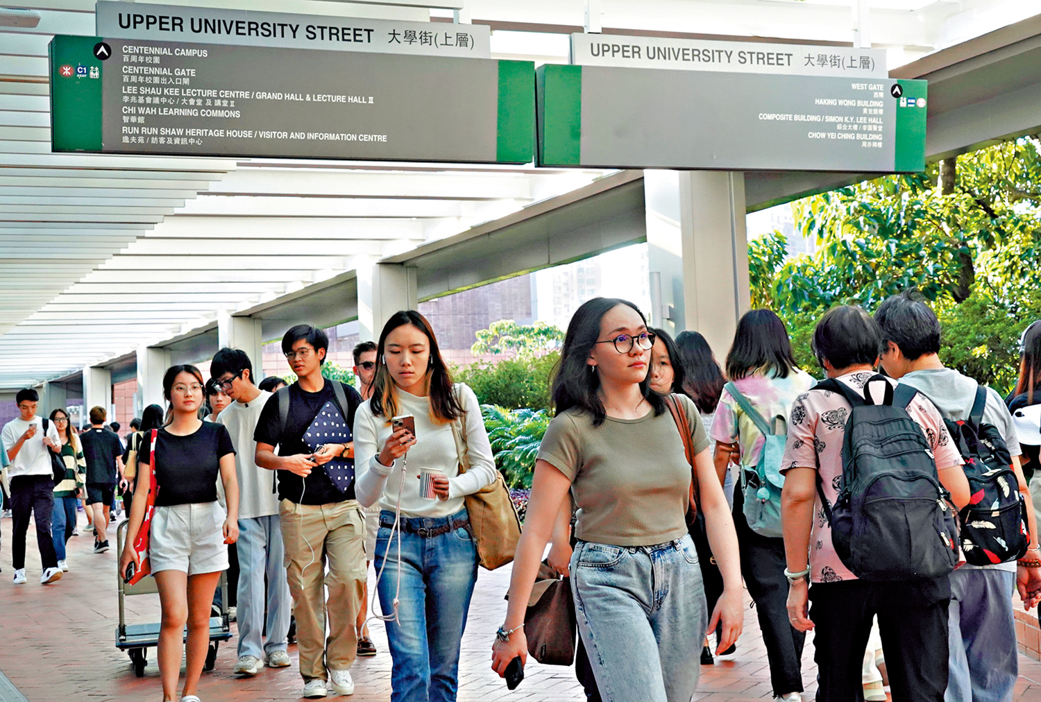 圖:財政司司長陳茂波昨日宣布,未來三年資助大學撥款以累進方式每年削減2%,較原定撥款節省28億元。\大公報記者林良堅攝