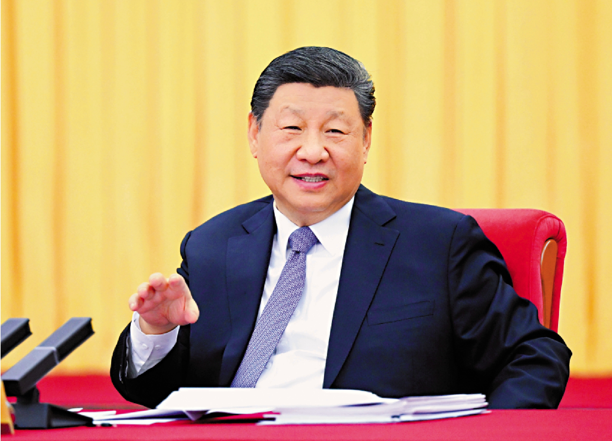 圖:3月6日下午,中共中央總書記、國家主席、中央軍委主席習近平看望參加全國政協十四屆三次會議的民盟、民進、教育界委員,並參加聯組會,聽取意見和建議。\新華社
