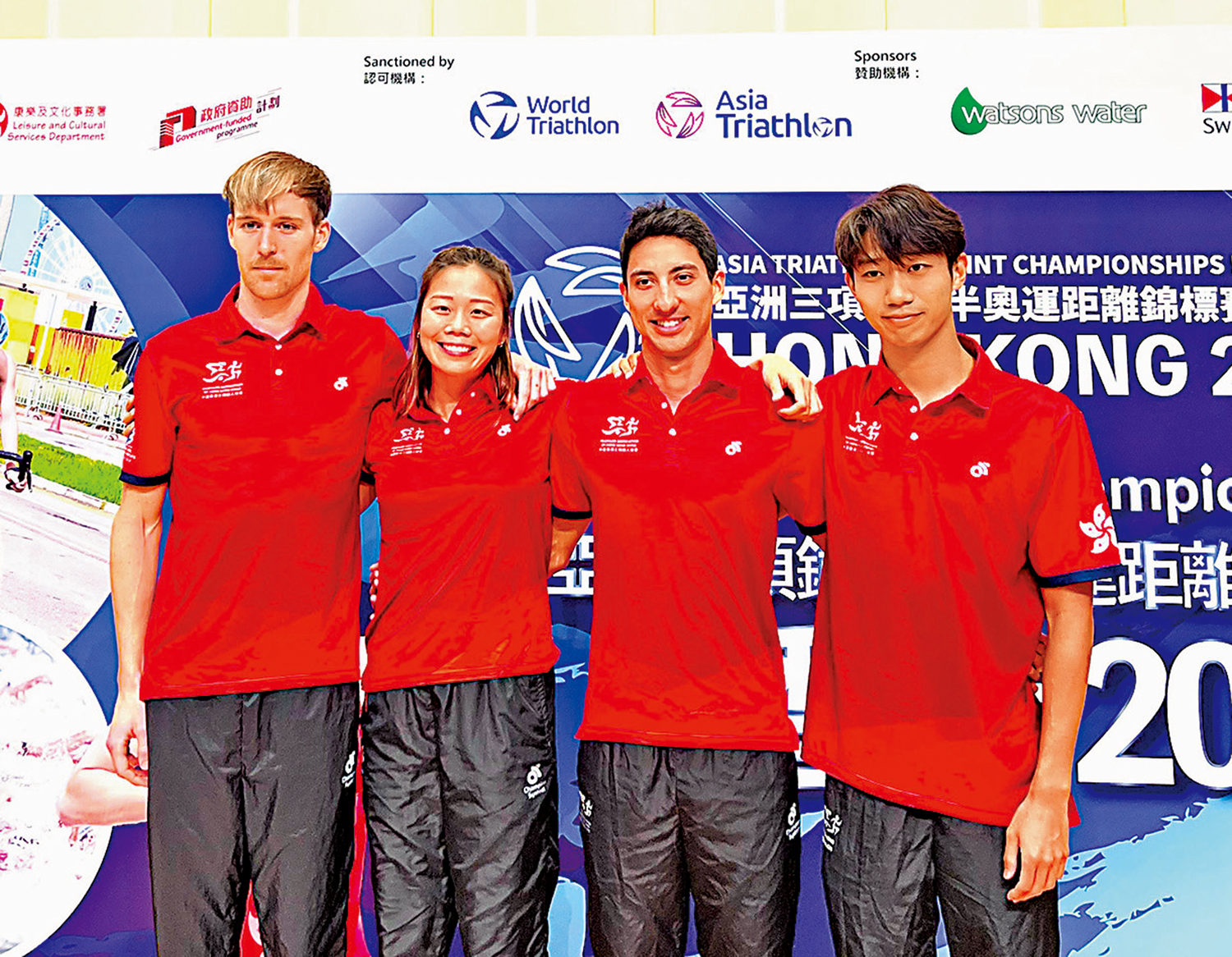 　　圖：左起：奧斯卡、蔡欣妍、伍泰龍及黃子圖，將出戰亞錦賽。\大公報記者朱家立攝