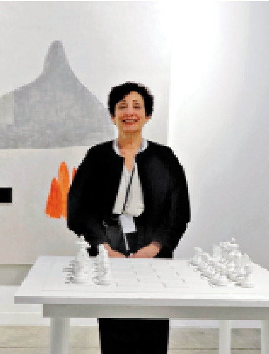 　　圖：Mary Sabbatino希望藏家體會展品的國際性。\大公報記者劉毅攝