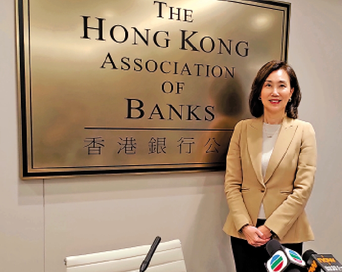 圖:禤惠儀對香港經濟前景保持審慎樂觀。\大公報攝