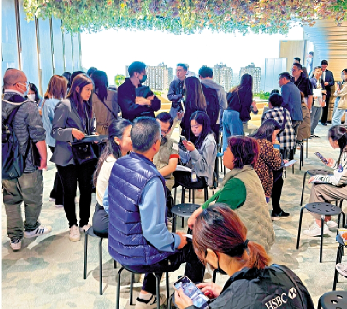 圖:減物業印花稅生效後的27天,400萬元或以下一手成交按月急升逾六成。