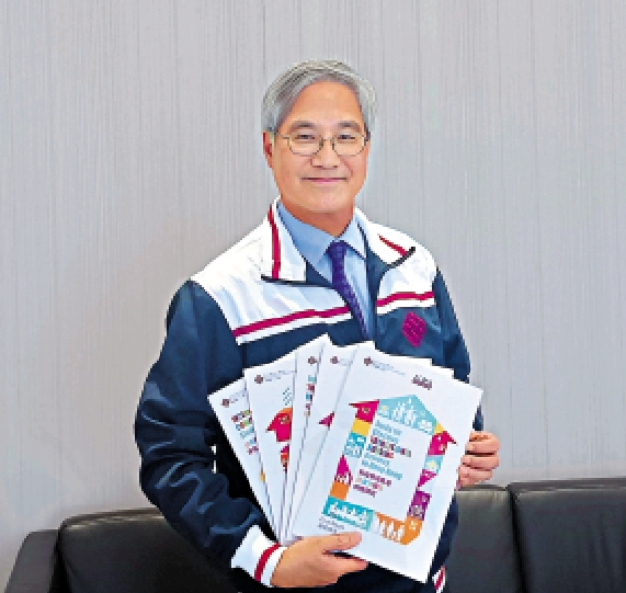 圖:凌嘉勤表示,香港的過渡性房屋項目,在全球範圍內均屬最大規模。\大公報記者王亞毛攝