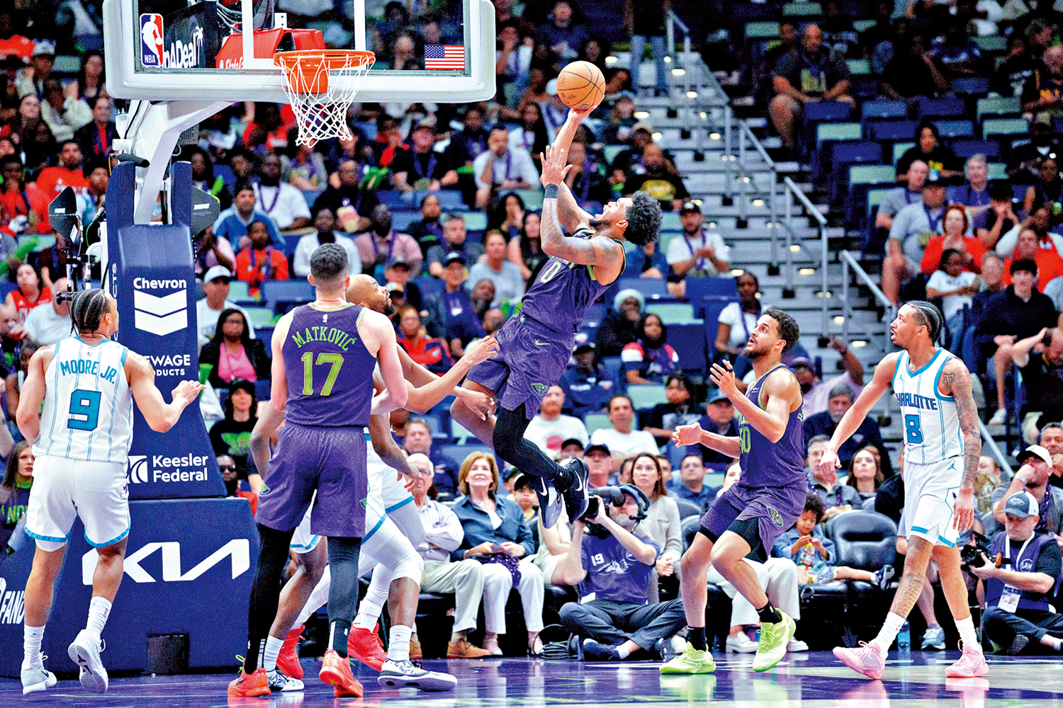 　　圖：財政預算案早前提出探討規範籃球博彩，民青局就相關規範建議進行為期一個月的公眾諮詢。消息指馬會預計在明年開設籃球博彩，配合NBA球季。