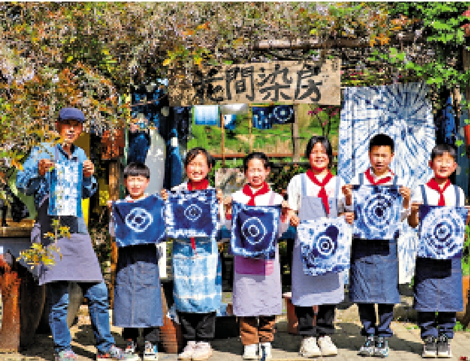 圖:信陽市平橋區郝堂村紮染。