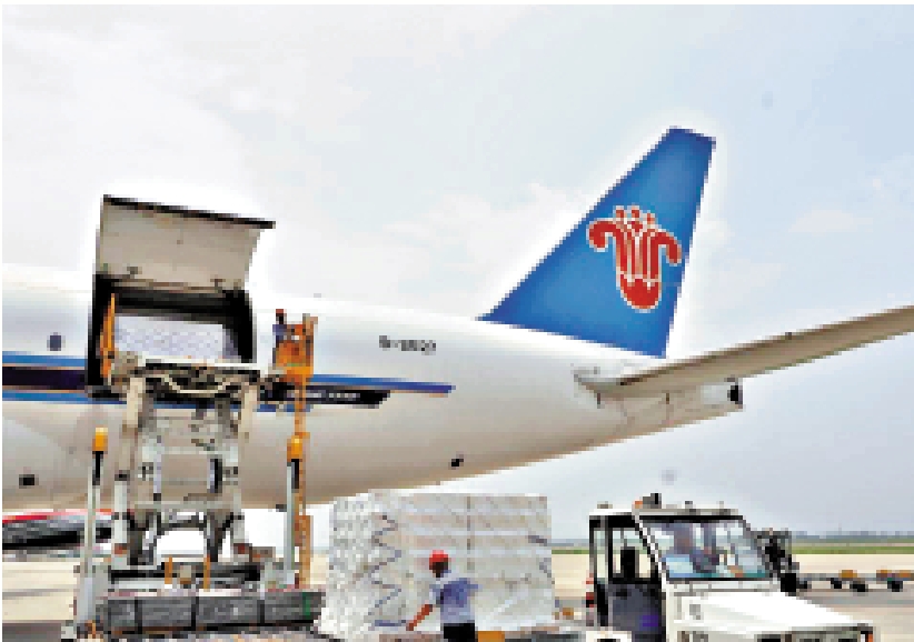 圖:南航物流目前獨家經營17架B777F大型全貨機。