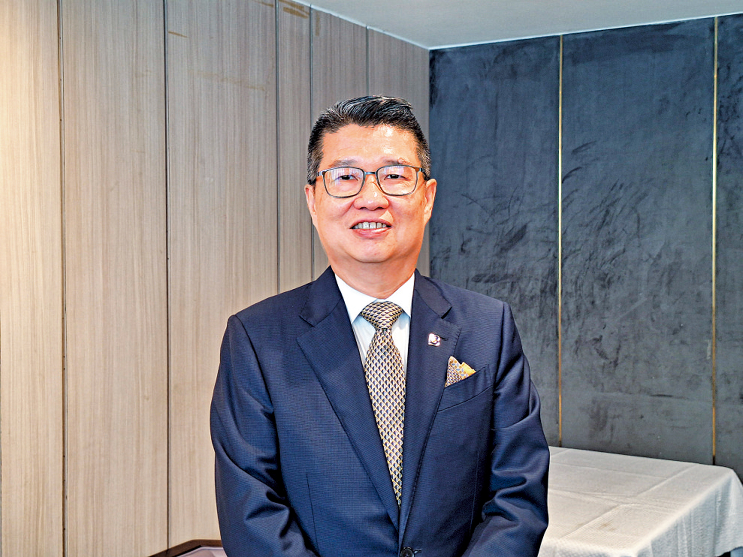 圖:謝威廉表示,香港在船用燃料加注服務具有競爭優勢,包括燃料價格低於鄰近地區。\大公報攝
