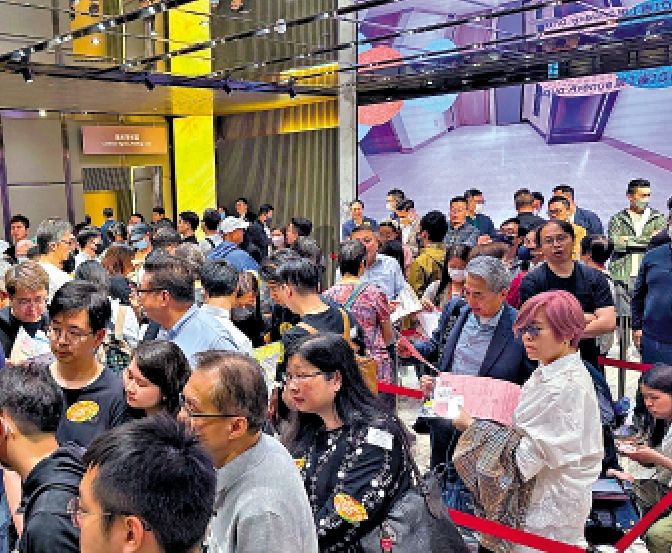 　　圖：投資者入市意欲增，肯平賣的新盤更見搶購潮。