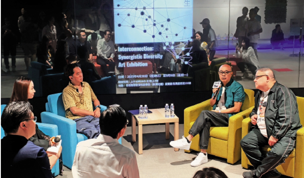 　　圖：展覽開幕邀請多位藝人分享。/大公報記者李兆桐攝