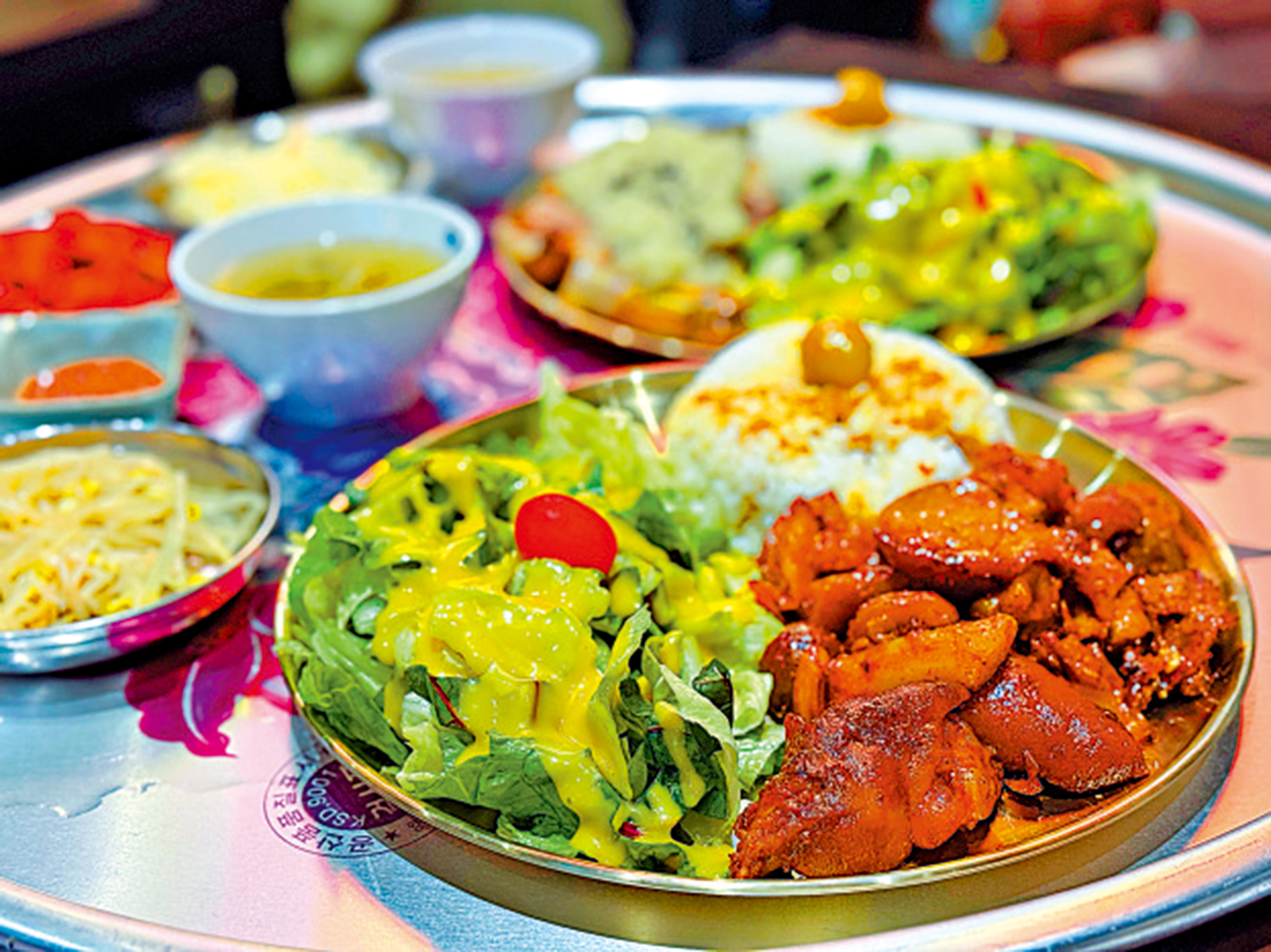 圖:豬手午餐定食。
