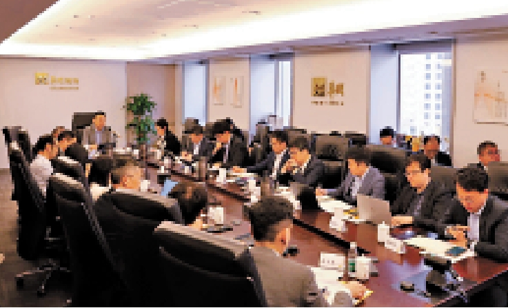 圖:華潤隆地管理層上月召開今年第一季工作會議,總結首季經營成果。