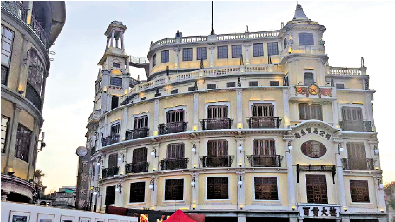 　　圖：汕頭百貨大樓（南生貿易公司舊址）。\作者供圖