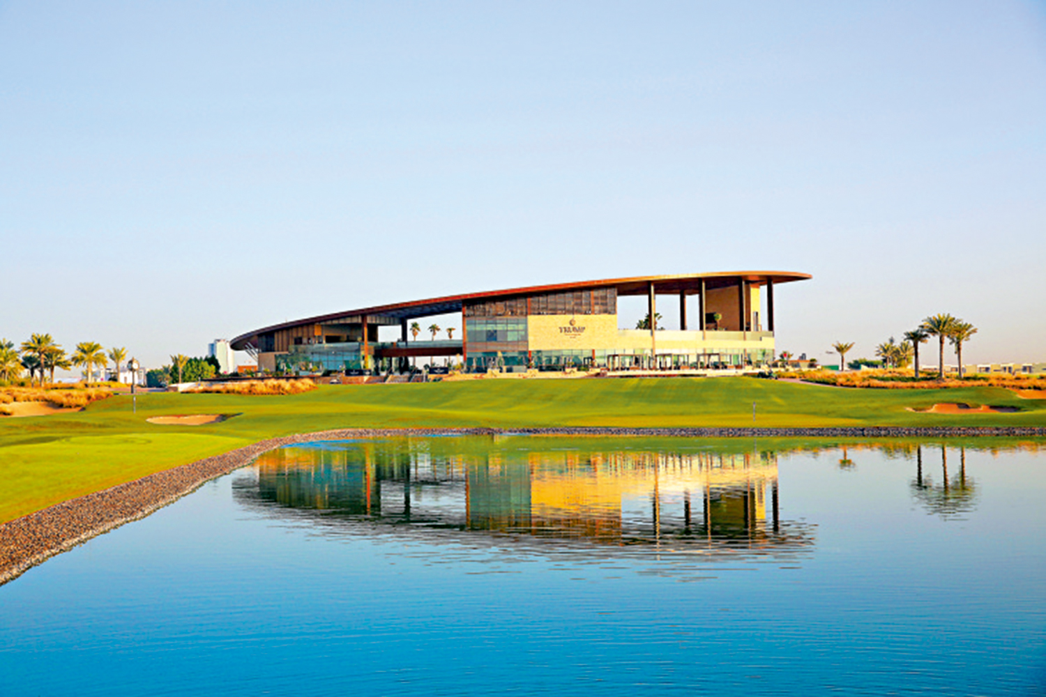 　　圖：特朗普在迪拜有一個高爾夫球度假村。\資料圖片