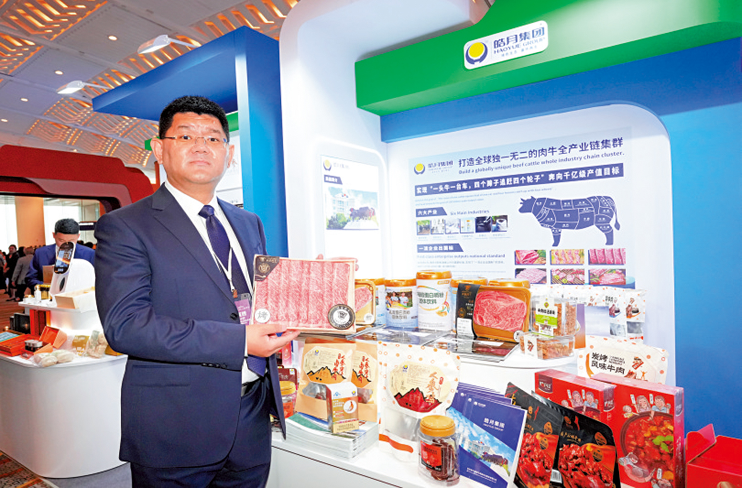 　　圖：王巍澤表示，皓月集團於2007年起與本港企業合作，主攻中高端農產品市場。\大公報記者林少權攝