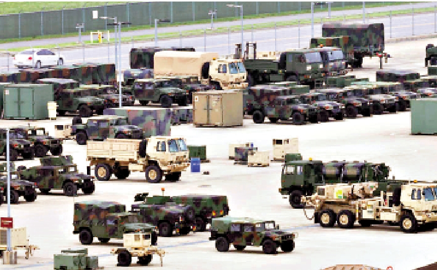 圖:有報道指美國政府考慮減少駐韓美軍,圖為駐韓美軍的汽車。\網絡圖片