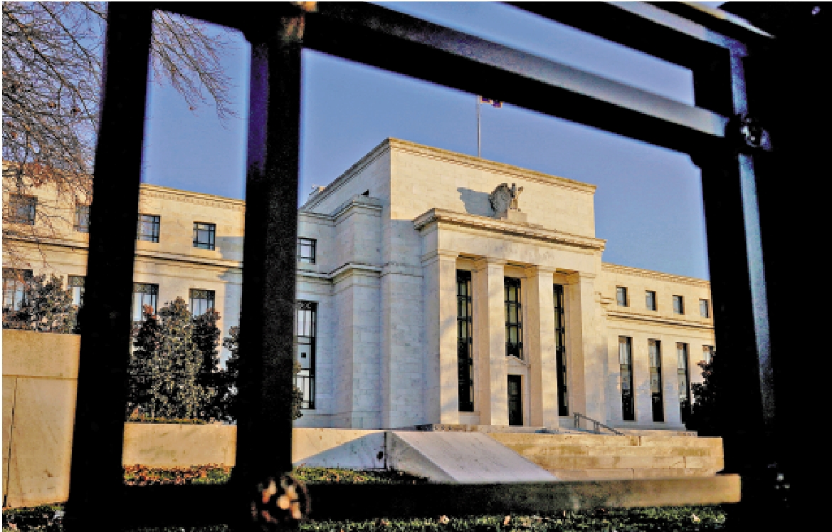 　　圖：褐皮書提到，受到特朗普關稅政策的影響，美國經濟在整體上仍然偏向悲觀和不明朗。