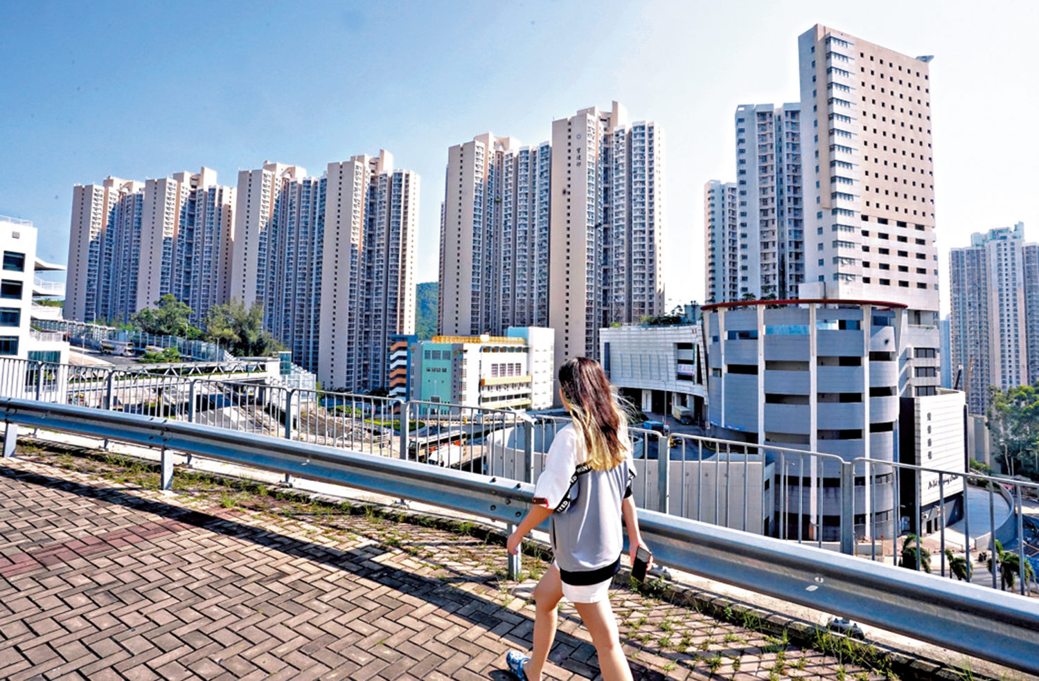 　　圖：何永賢表示，政府透過多渠道鼓勵年輕人置業。