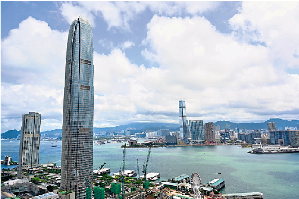 圖:香港全球競爭力排名重返三甲。