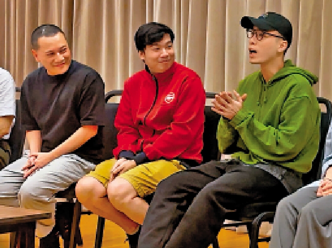 圖:劉守正(左起)、方俊杰、梁仲恆等接受訪問。/大公報記者郭悅盈攝