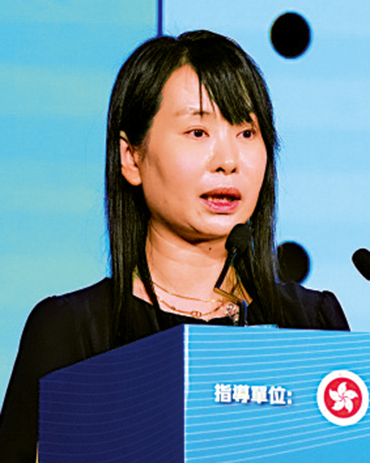 　　圖：優秀教師代表謝桂恩。