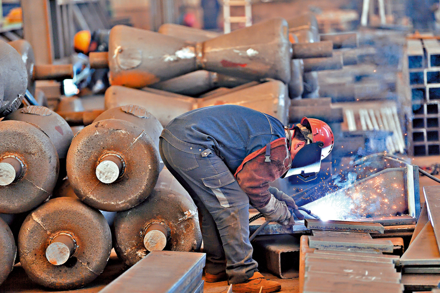 　　圖：中國5月份工業增加值增速5.8%高於市場預期，反映生產端的韌性延續。