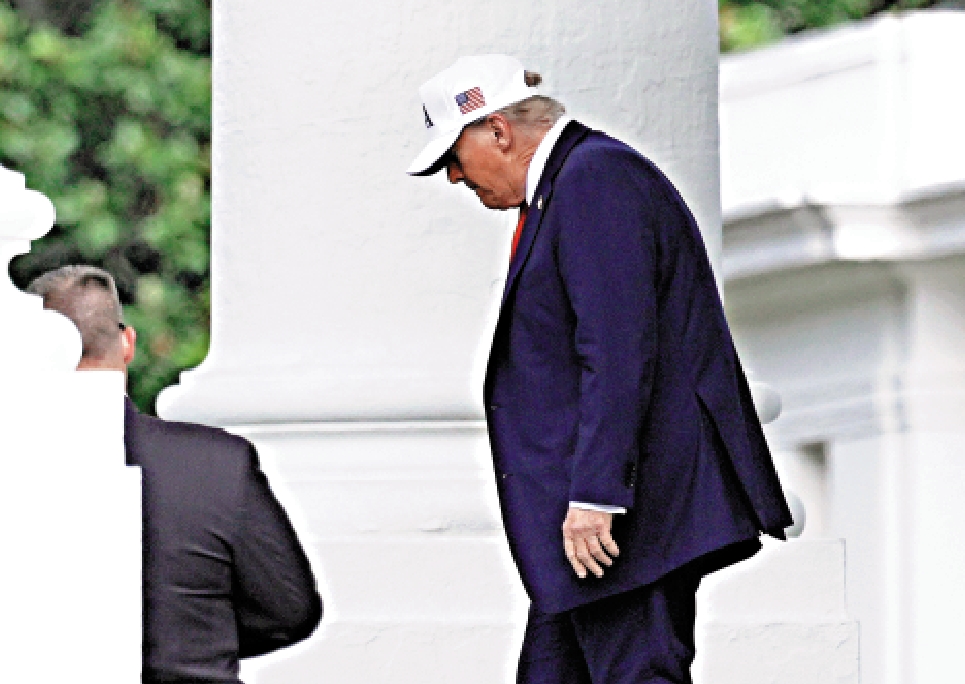 　　圖：特朗普威脅自8月1日起徵收「對等關稅」。\美聯社