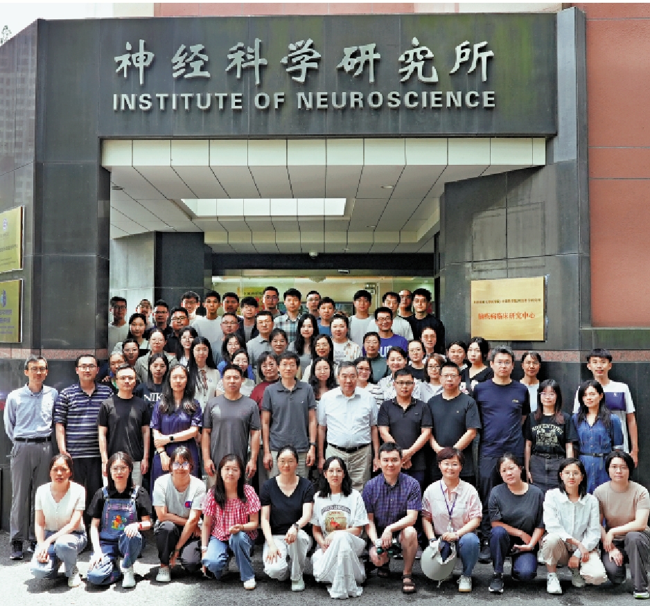 圖:中國科學院腦科學與智能技術卓越創新中心介觀腦圖譜研究團隊。/受訪者供圖
