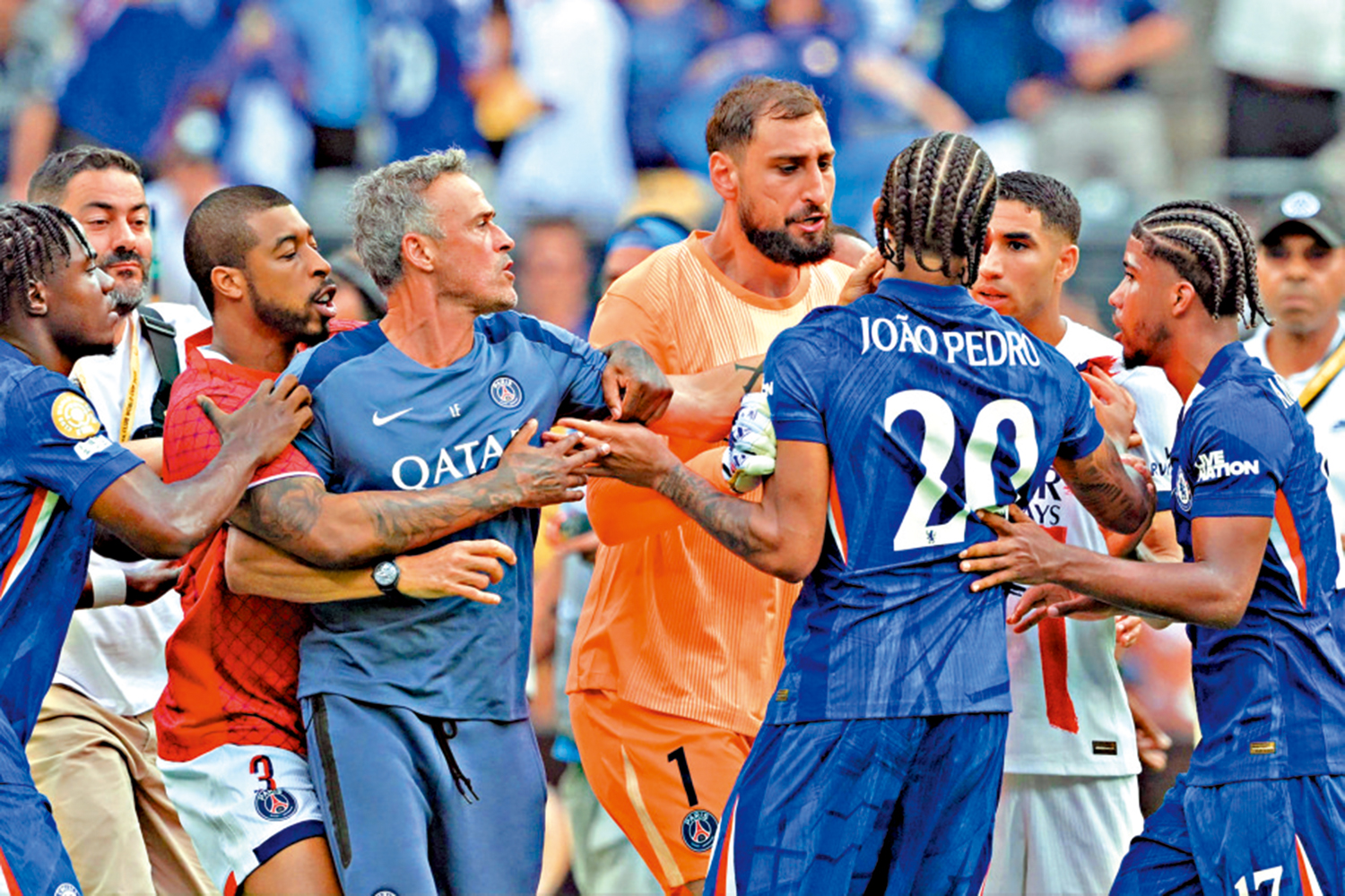 　　圖：完場爆衝突 安歷基推撞柏度