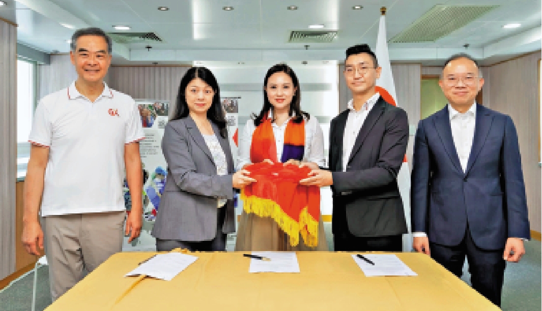 　　圖：梁振英表示，基金會將為醫院道歷史建築物注入全新人道使命，成為兼具辦公與社區教育功能的全球總部。