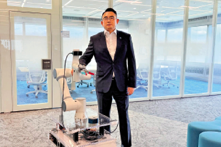 圖:英恒科技主席兼聯席行政總裁陸穎鳴表示,公司近年新增多個海外項目。\大公報記者李潔儀攝