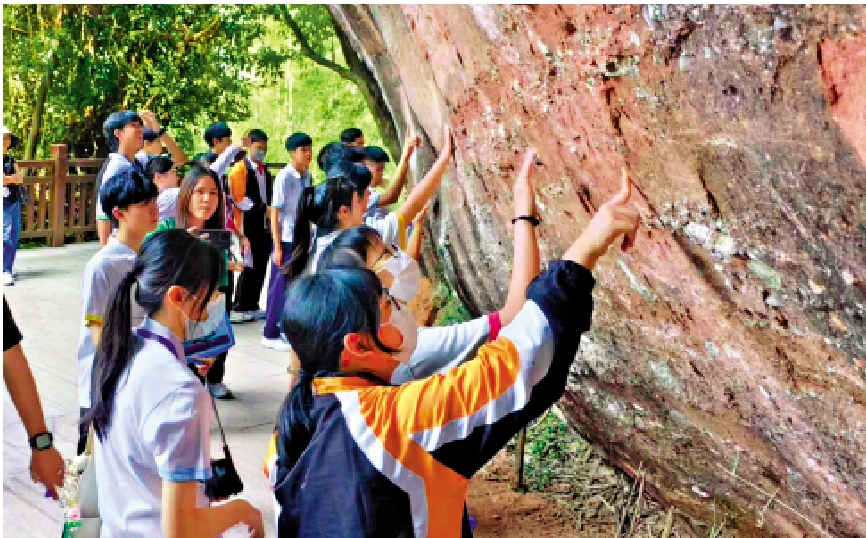 　　圖：學生參與考察交流團或會遇上不同問題，教育局強調，設有恆常機制保障學生安全。